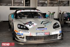 В Баку стартовал парад гоночных машин, участвующих в City Challenge (Фото)